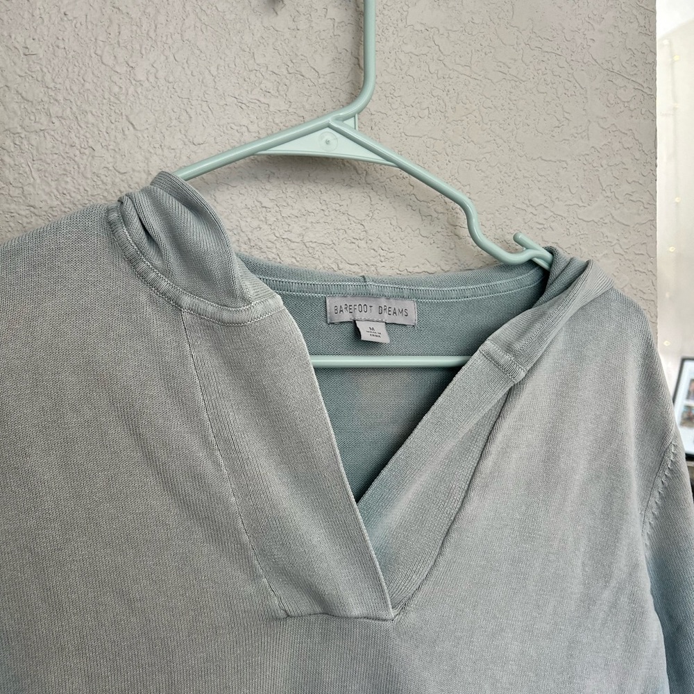 BAREFOOT DREAMS | Sunbleached 100% cotton bonfire hoodie sage green size medium - Picture 3 of 7
